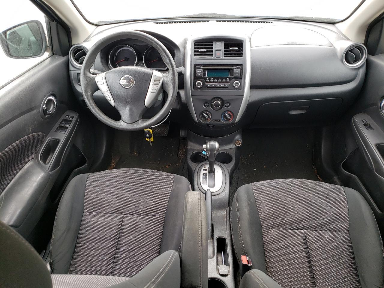 2017 NISSAN VERSA