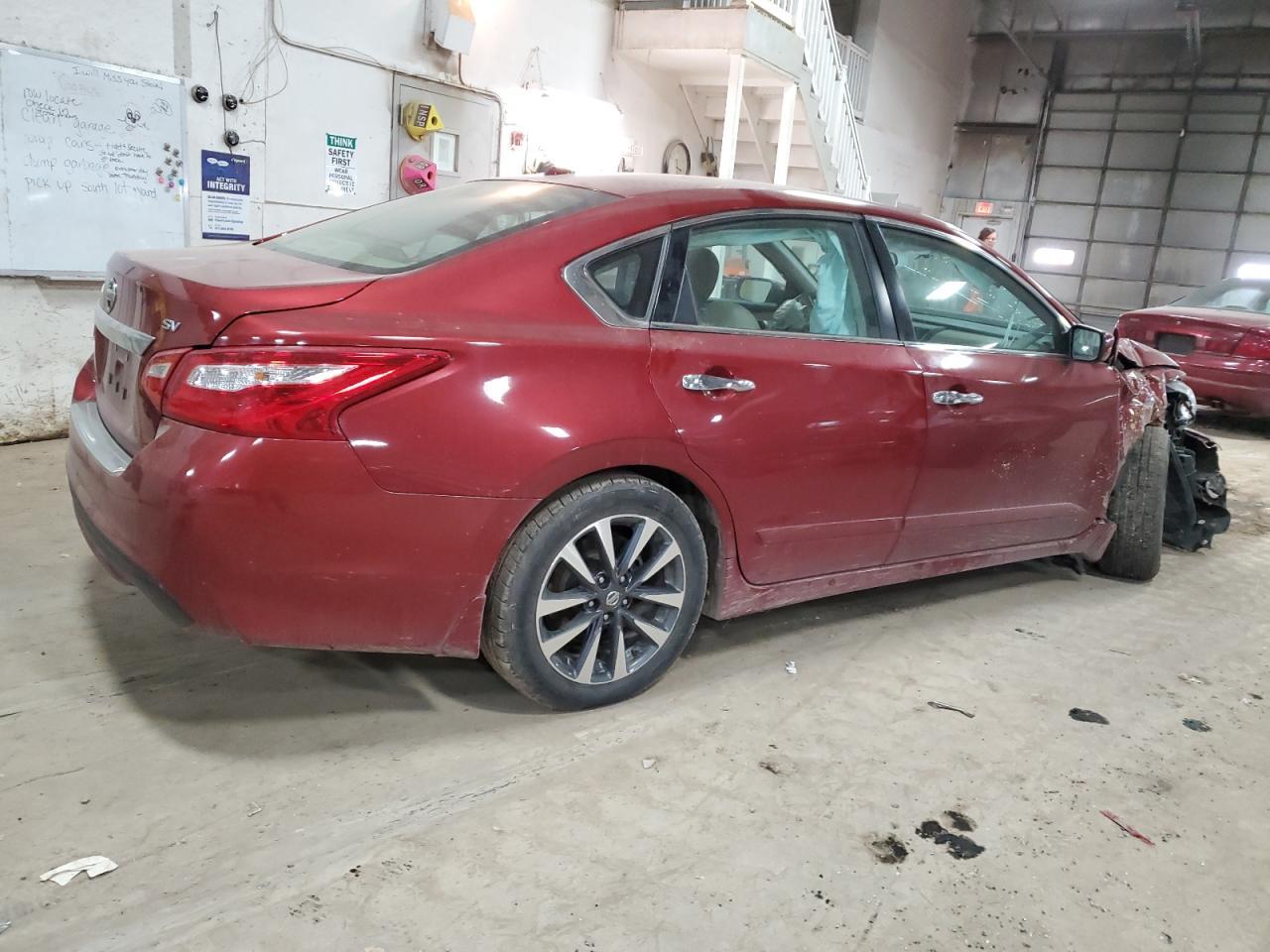 2017 NISSAN ALTIMA