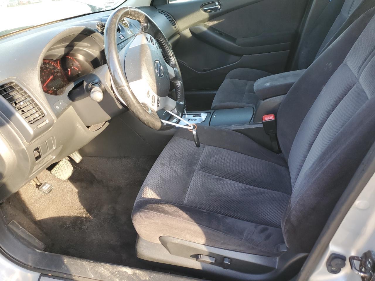 2009 NISSAN ALTIMA