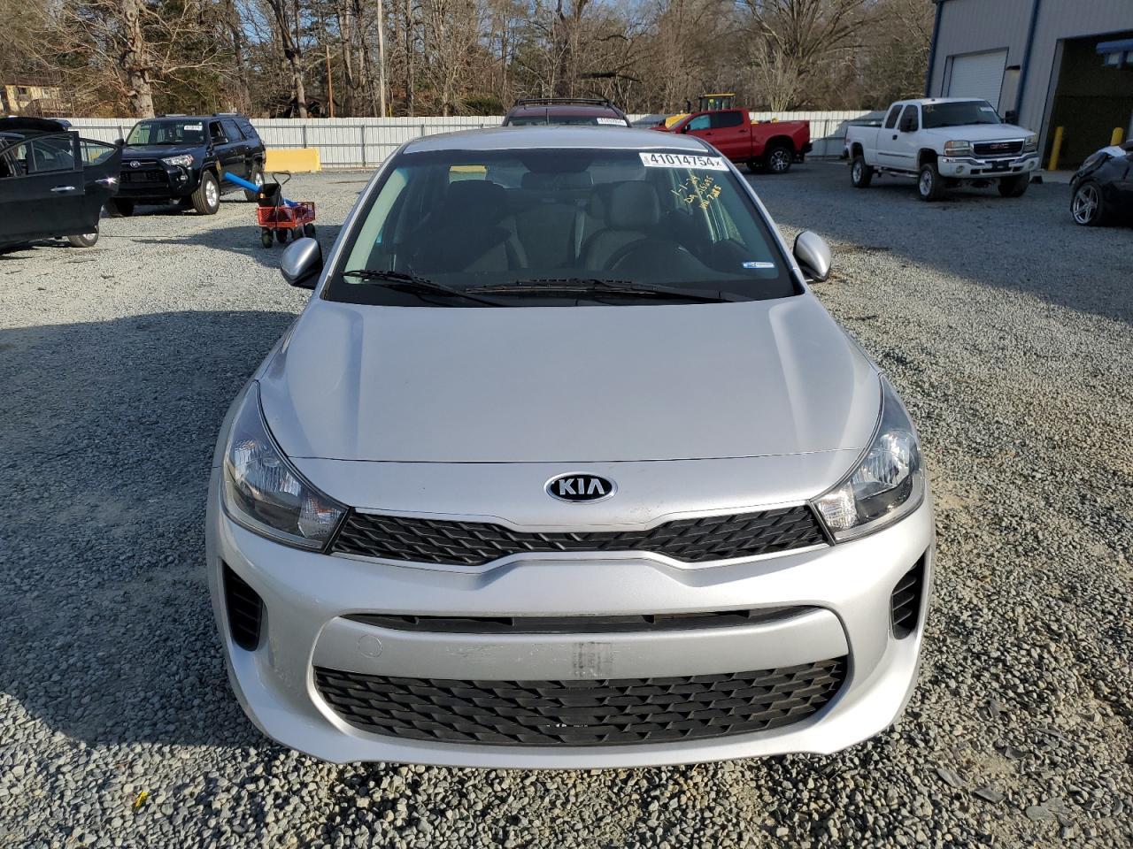 2020 KIA RIO