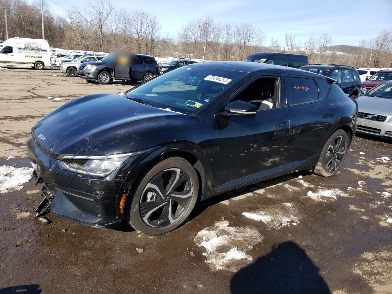 2022 KIA EV6