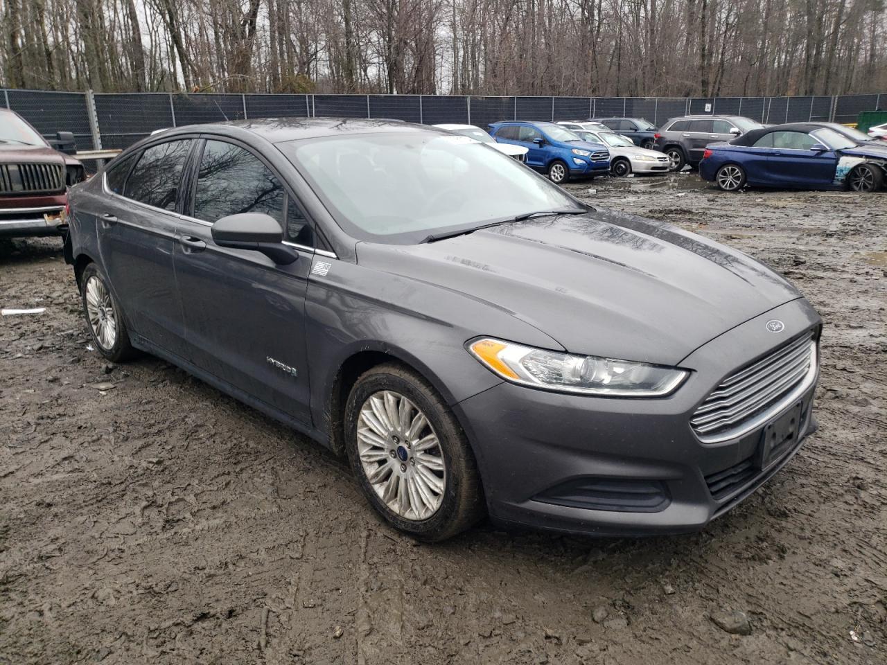 2016 FORD FUSION