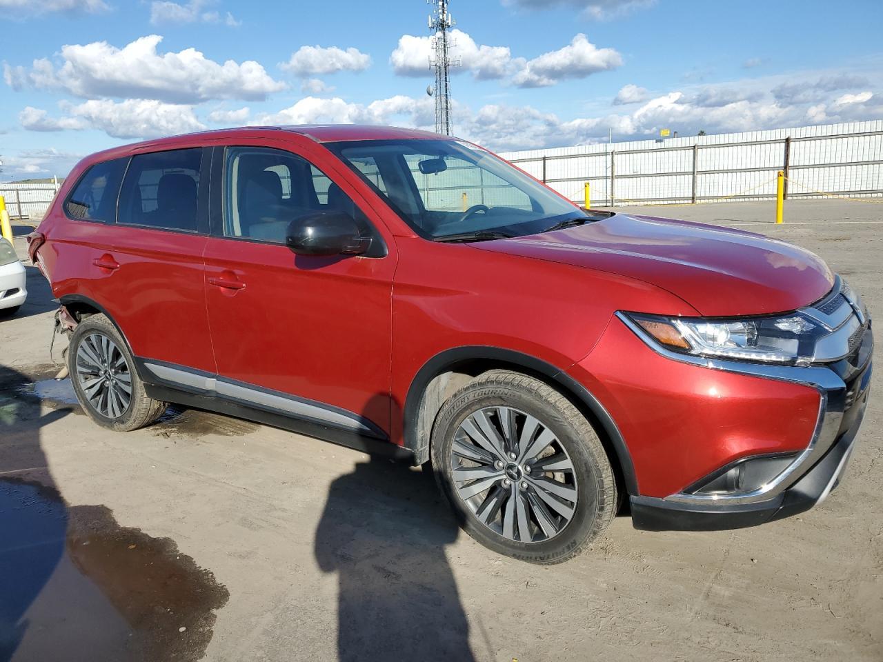 2019 MITSUBISHI outlander