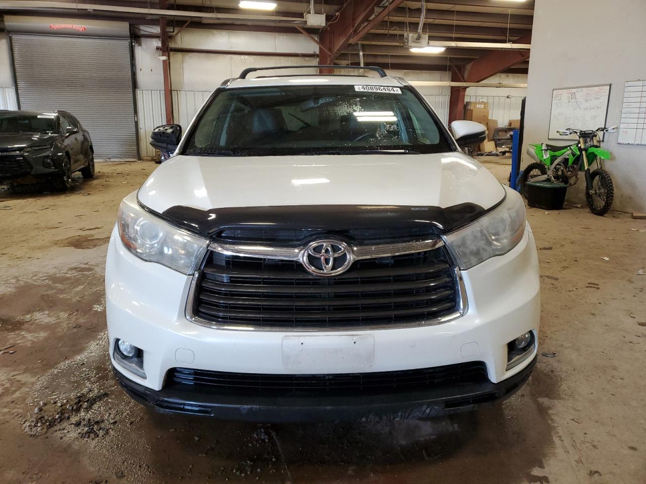 2015 TOYOTA HIGHLANDER