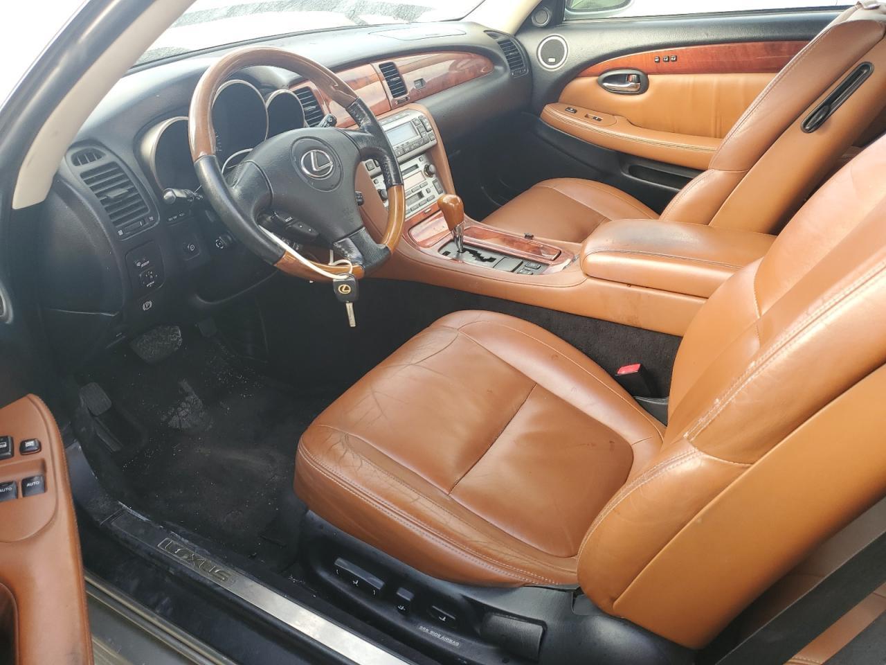 2002 LEXUS SC 430