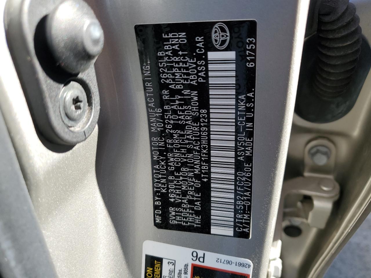 2017 TOYOTA CAMRY