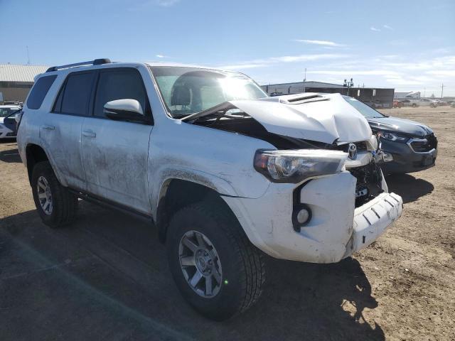 Toyota 4-Runner 2016 Base Grade