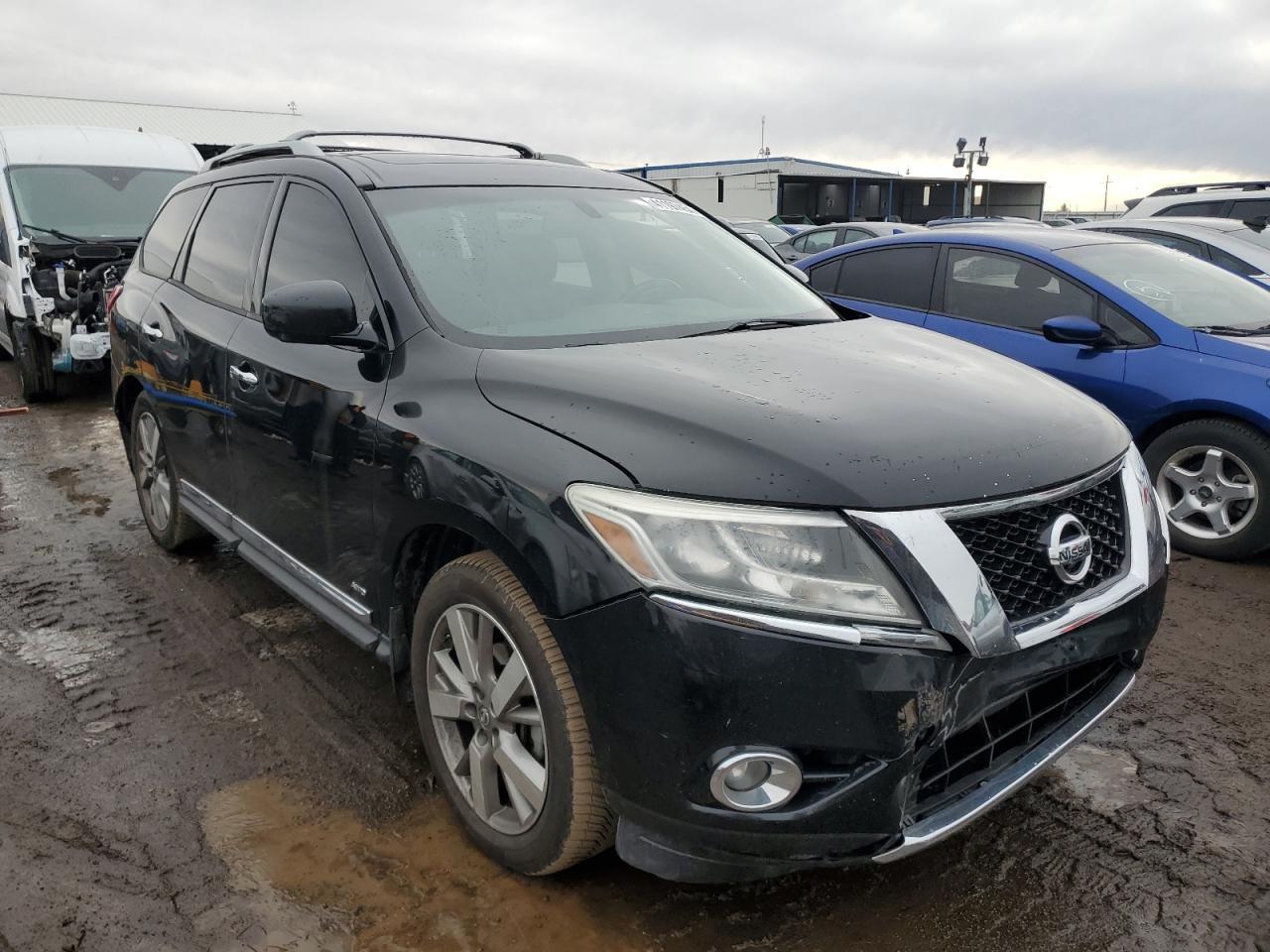 2013 NISSAN PATHFINDER