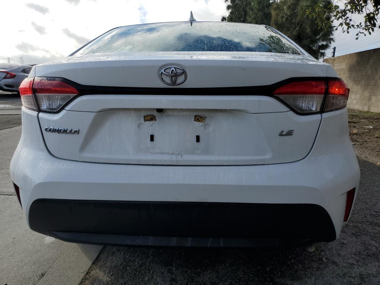 2021 TOYOTA COROLLA