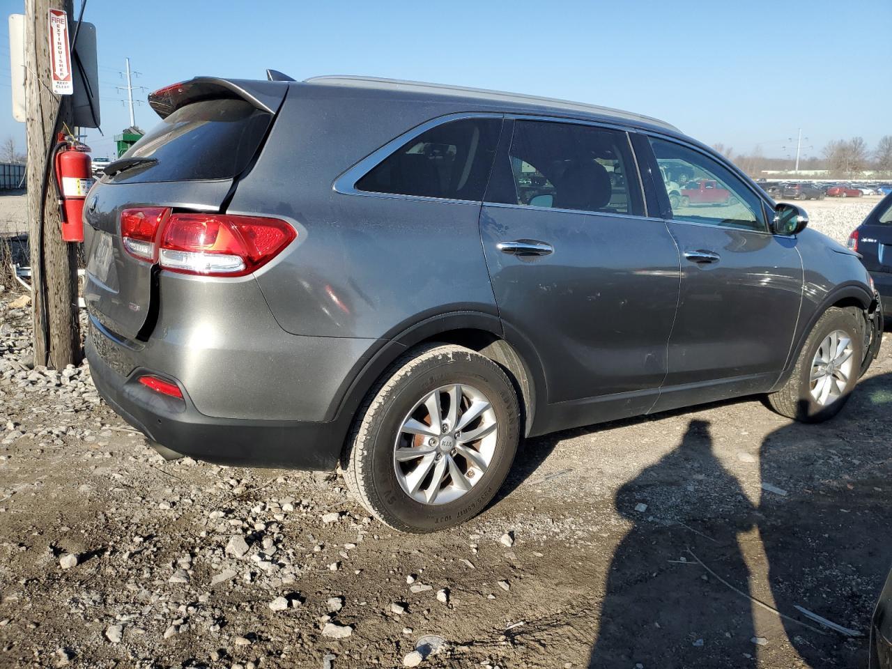 2016 KIA SORENTO