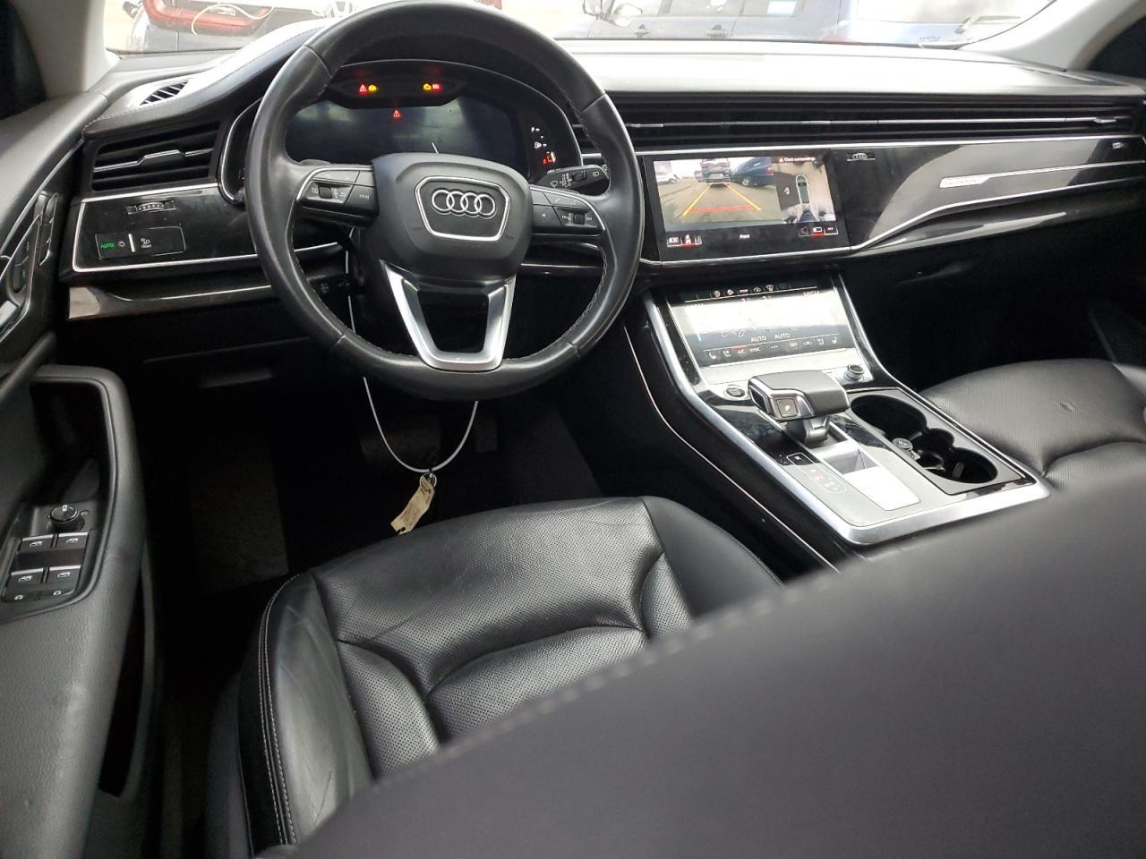 2021 AUDI Q8