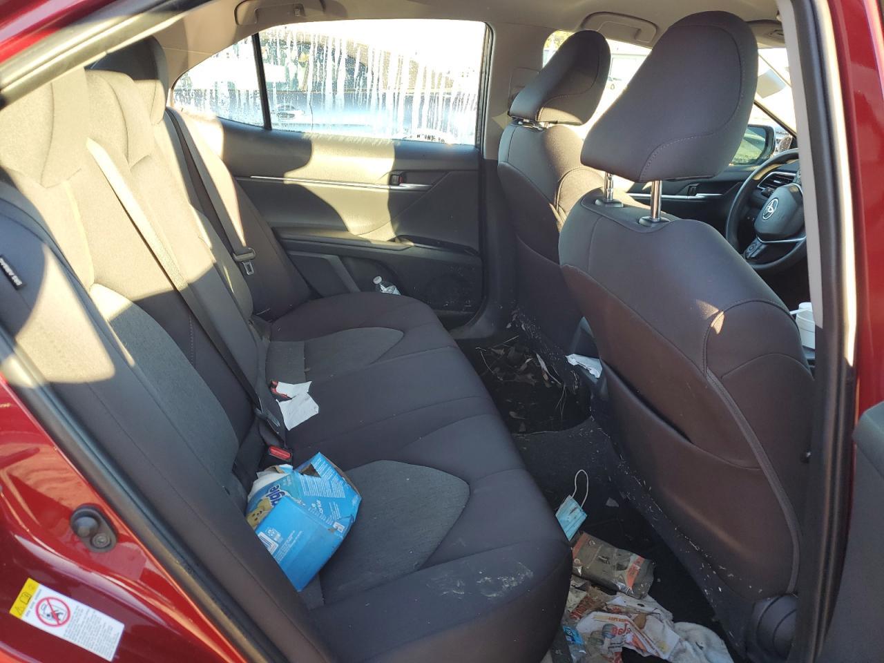 2018 TOYOTA CAMRY