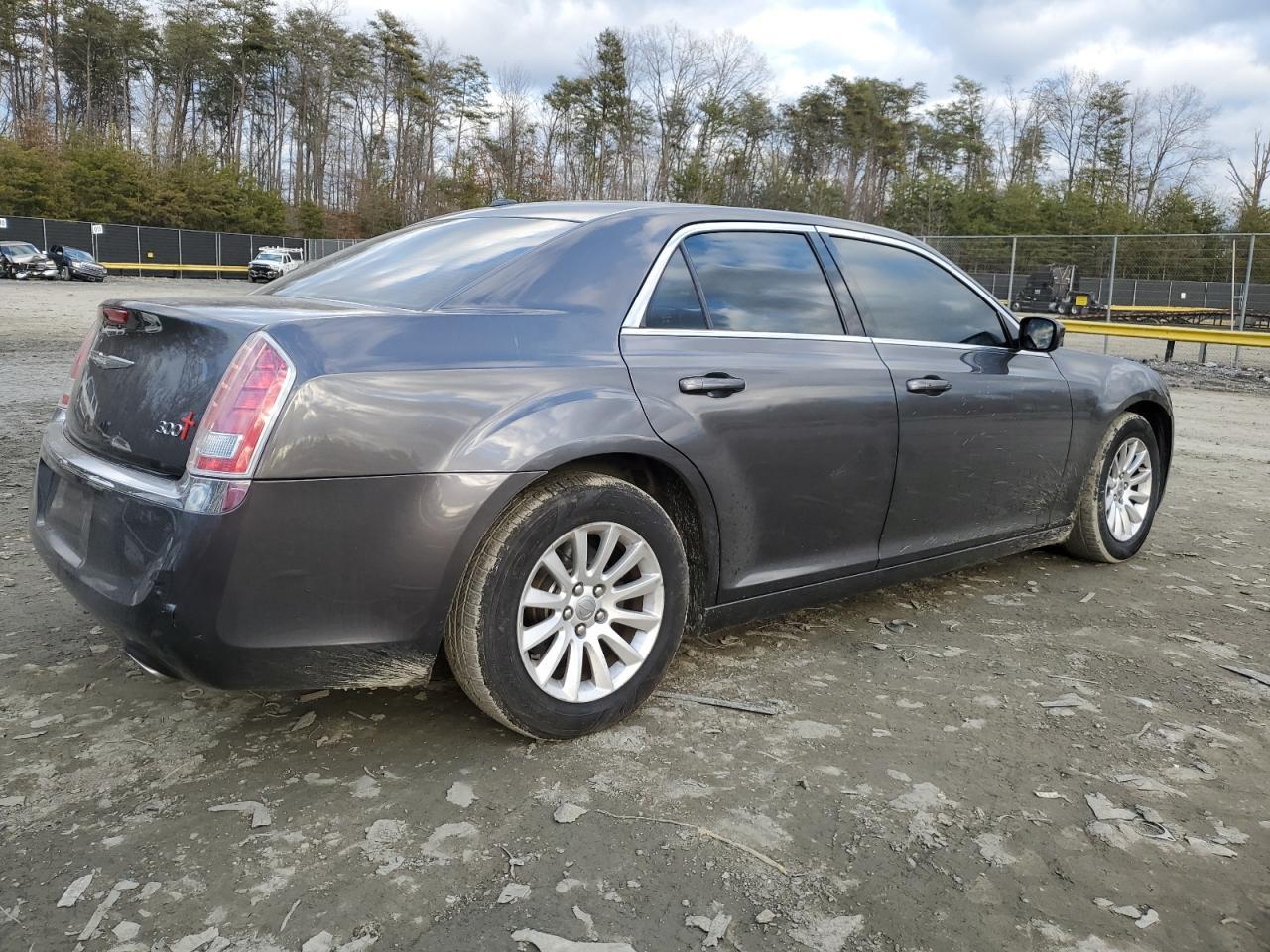 2013 CHRYSLER 300