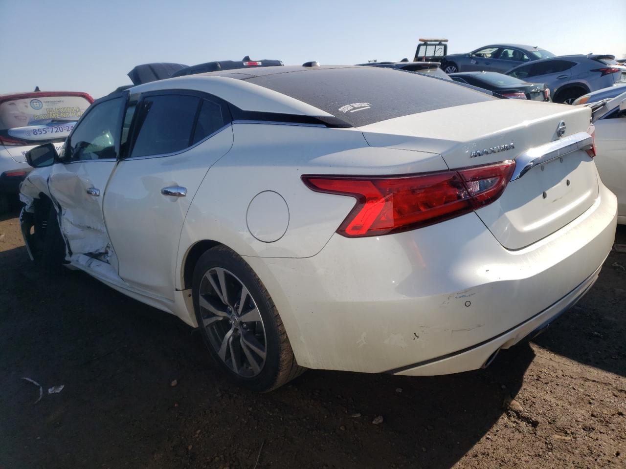 2017 NISSAN Maxima
