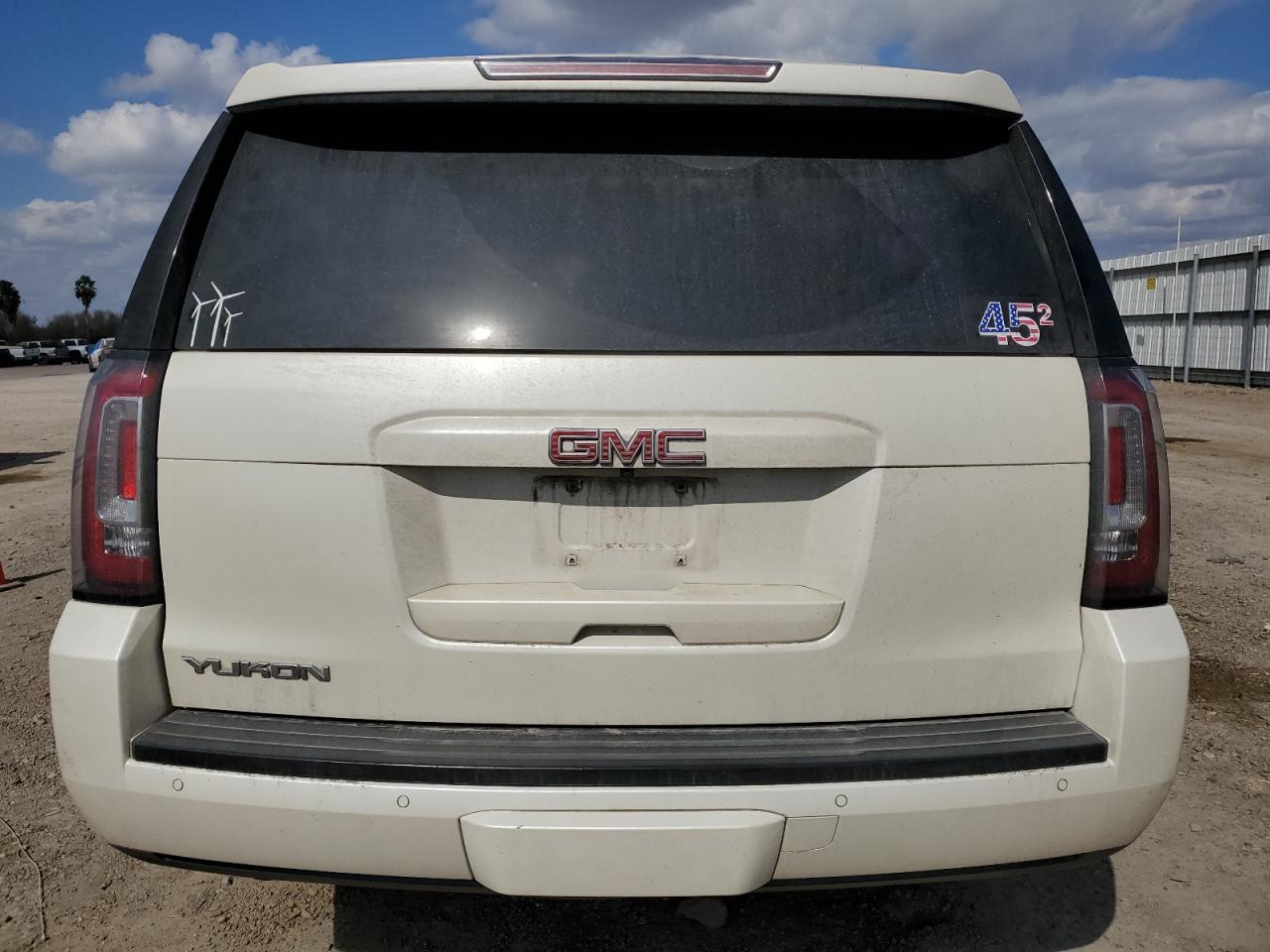 2015 GMC Yukon