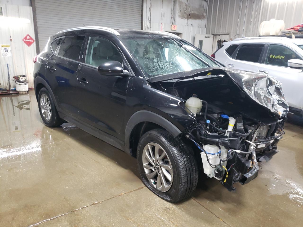 2016 HYUNDAI TUCSON