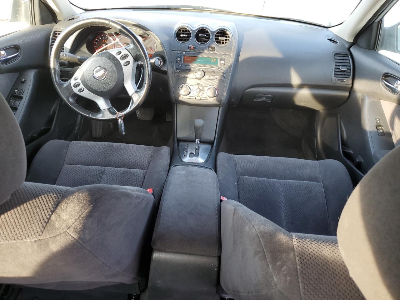 2009 NISSAN ALTIMA