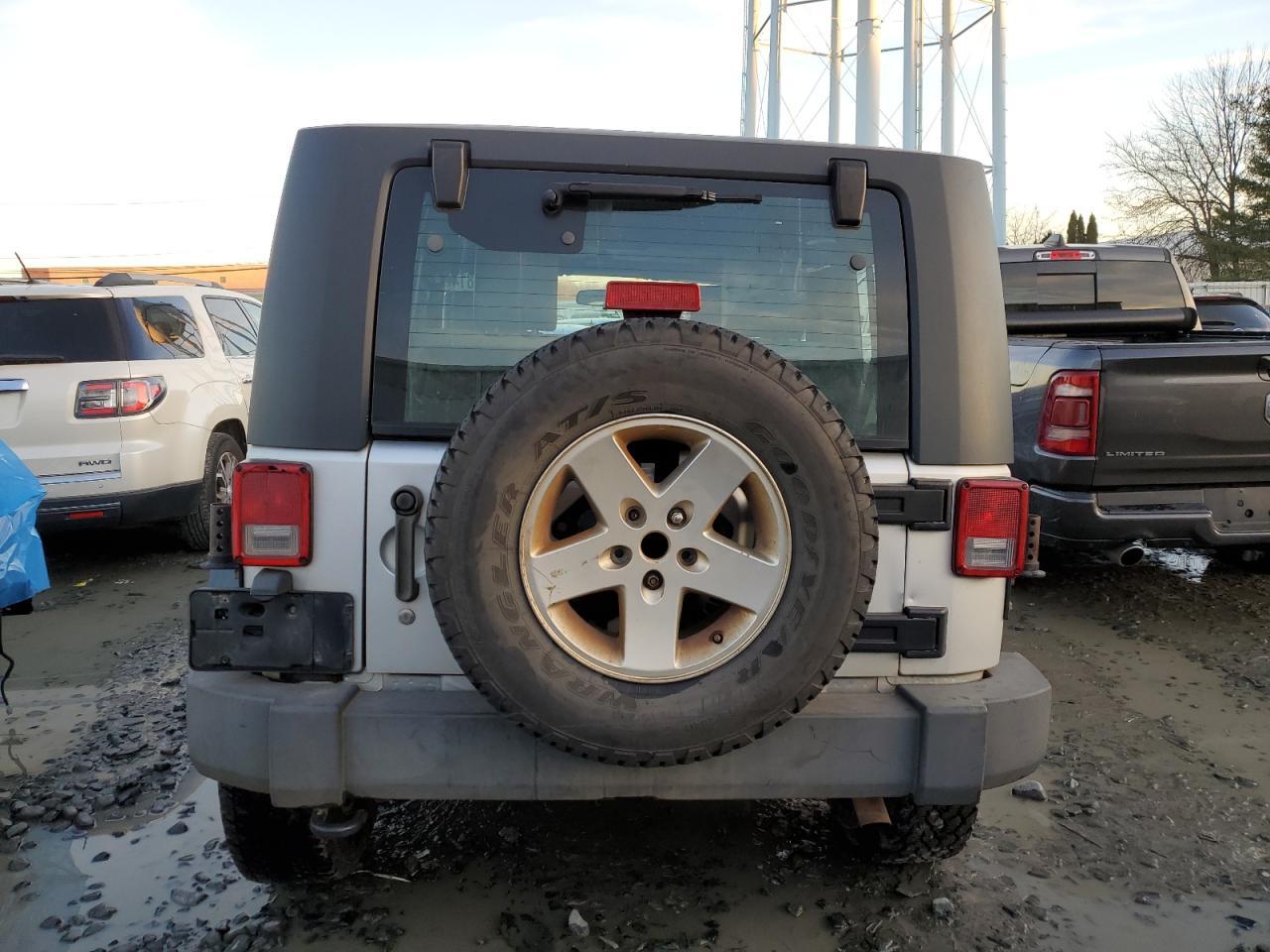 2010 JEEP WRANGLER