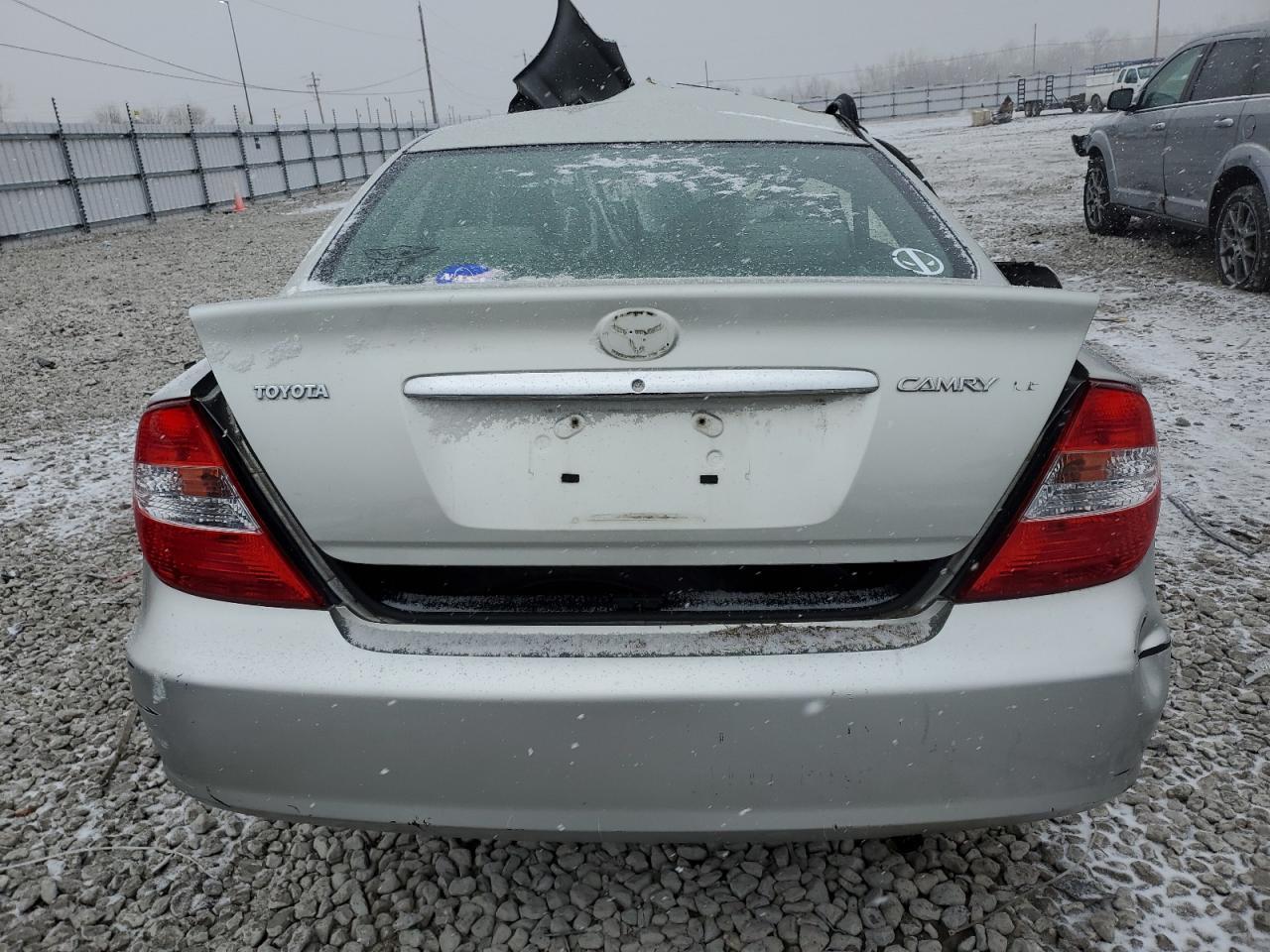 2002 TOYOTA CAMRY