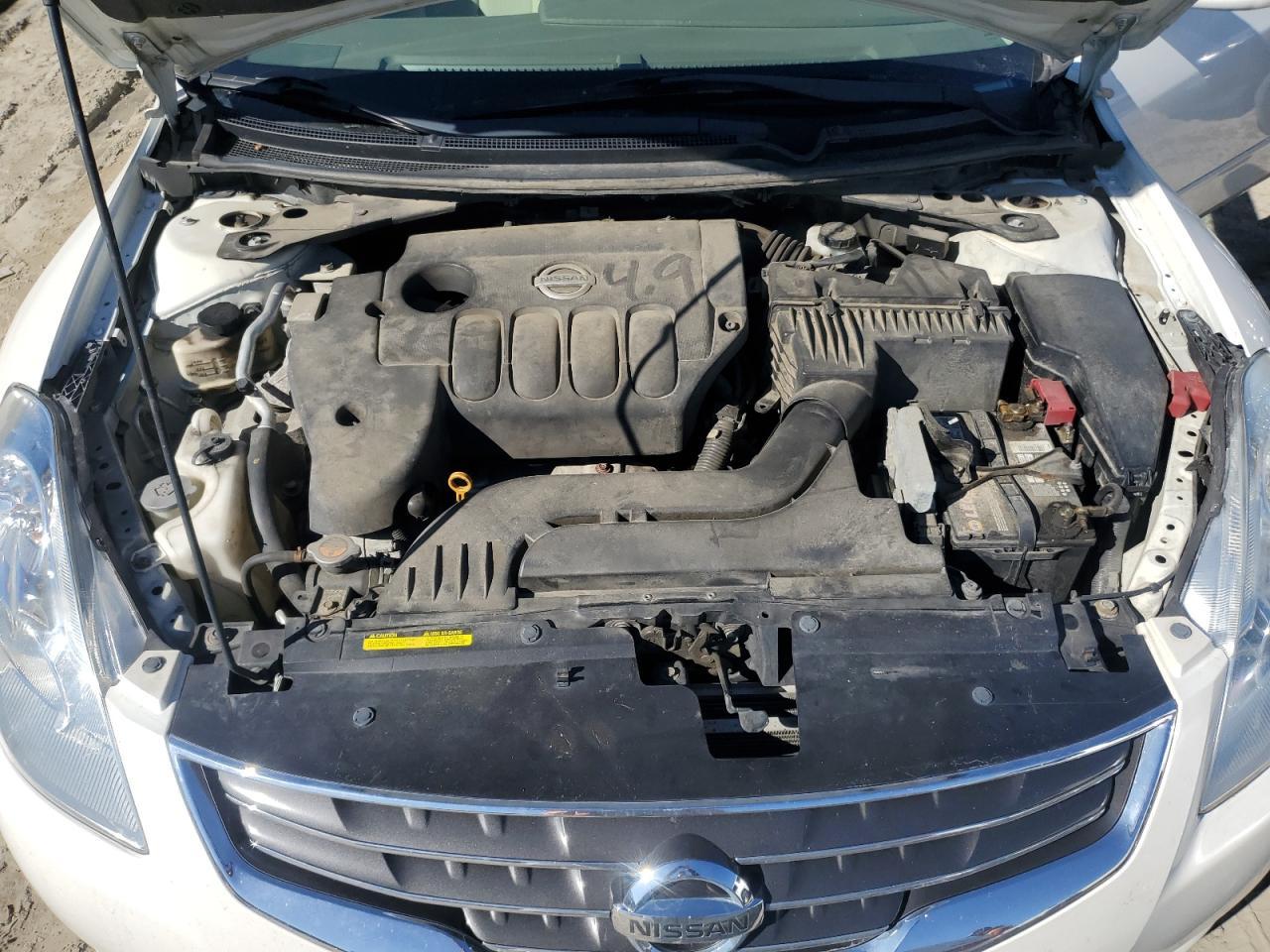 2010 NISSAN ALTIMA