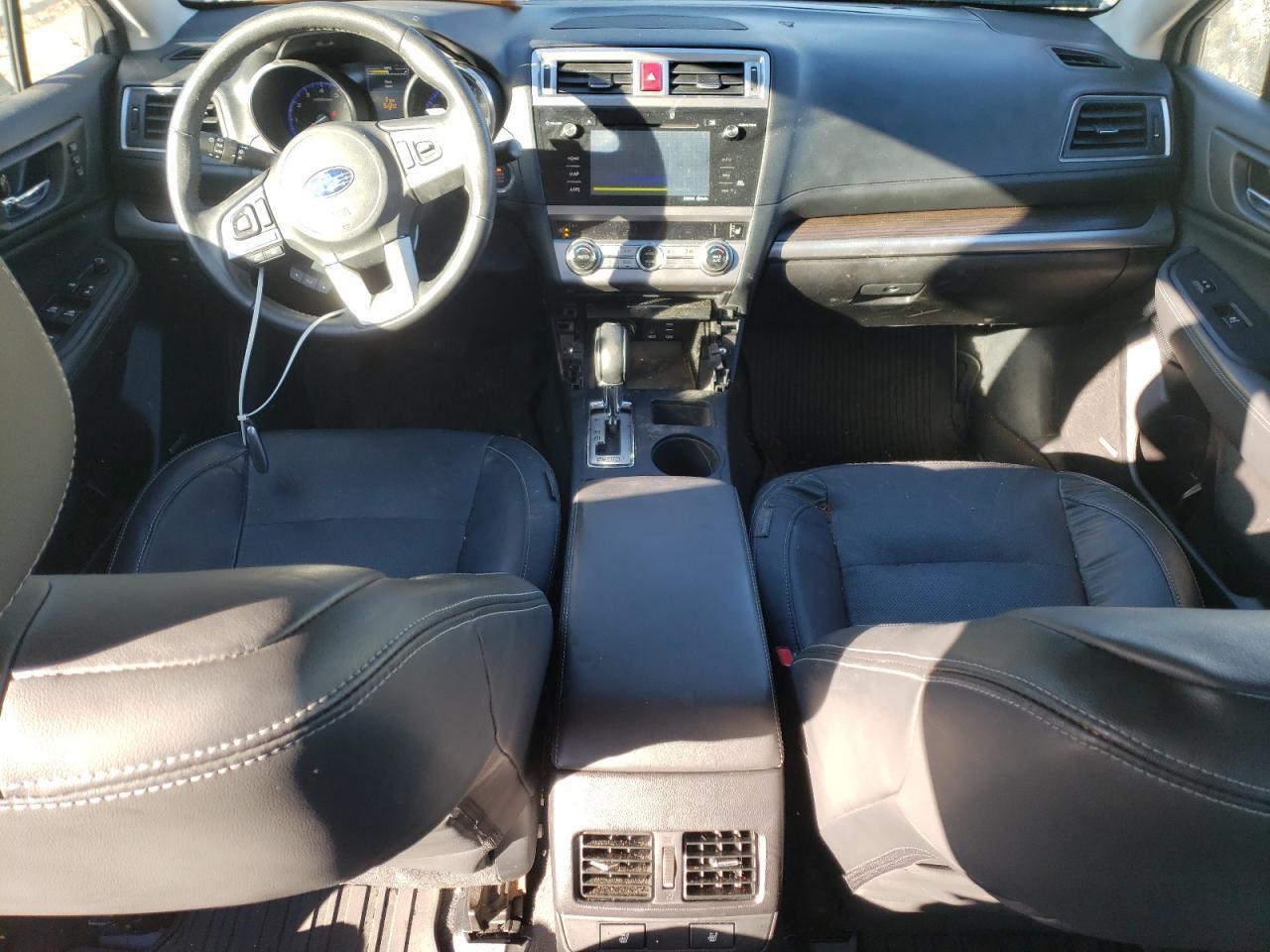 2016 SUBARU Legacy