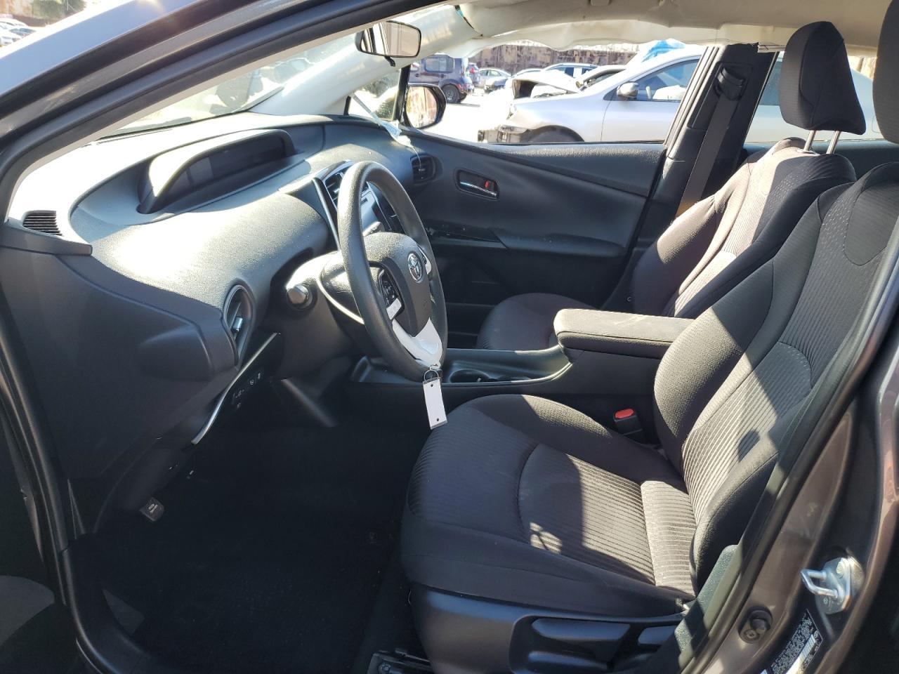 2018 TOYOTA PRIUS