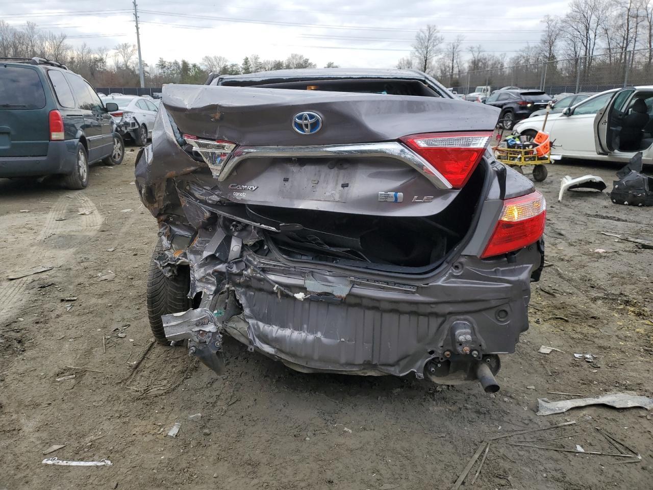 2017 TOYOTA CAMRY