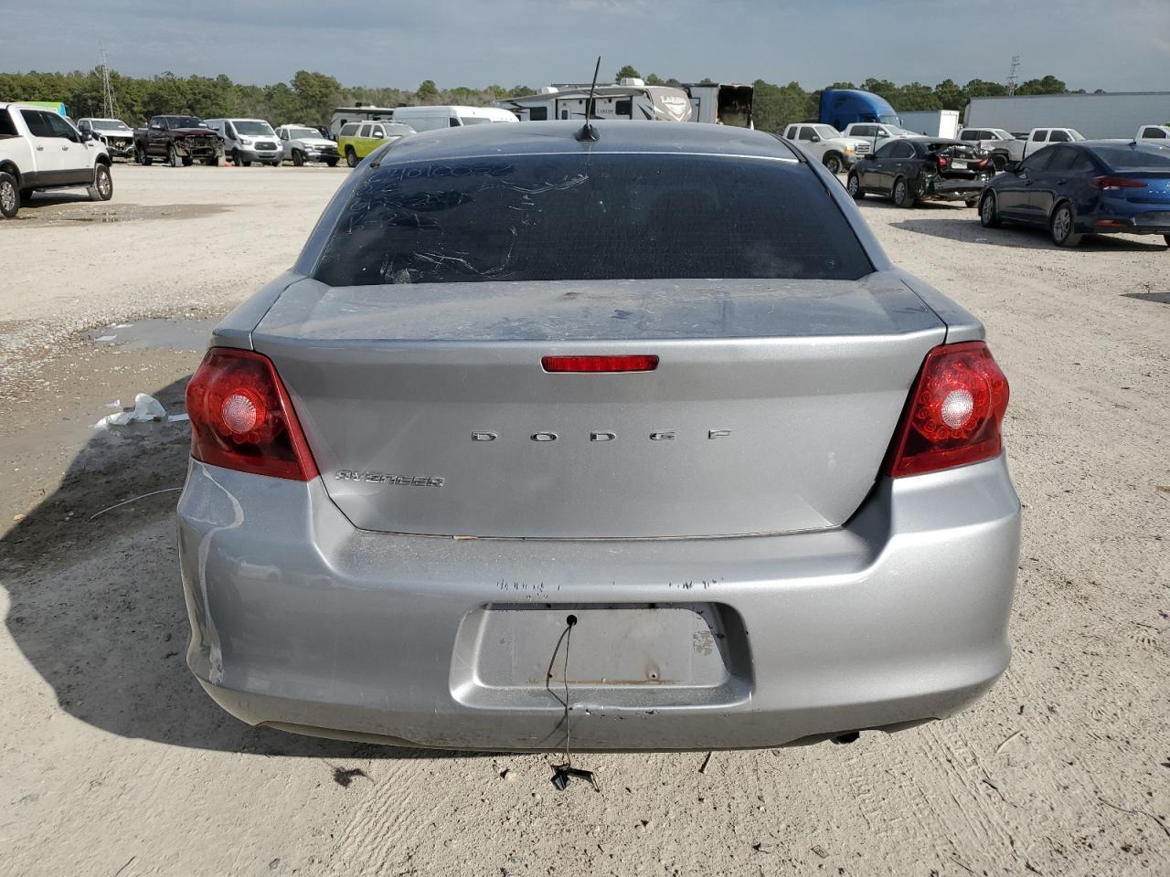 2013 DODGE Avenger