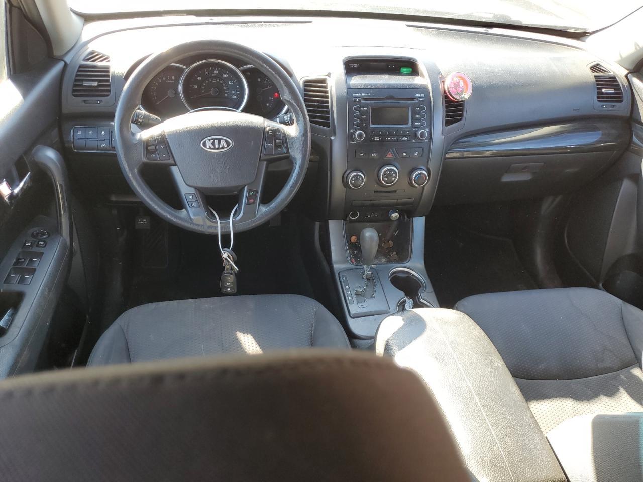 2011 KIA SORENTO