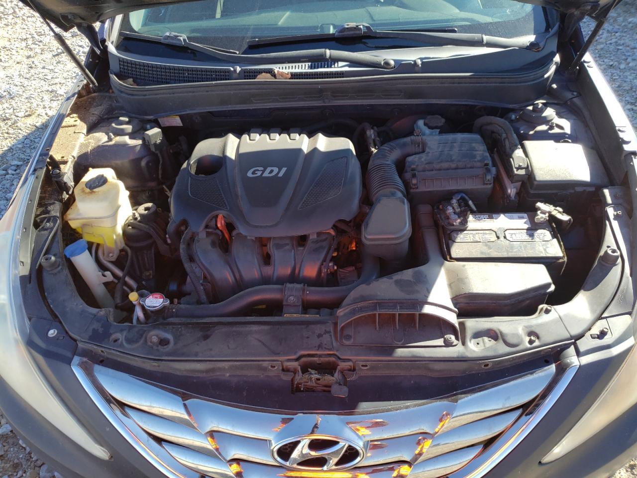 2011 HYUNDAI SONATA