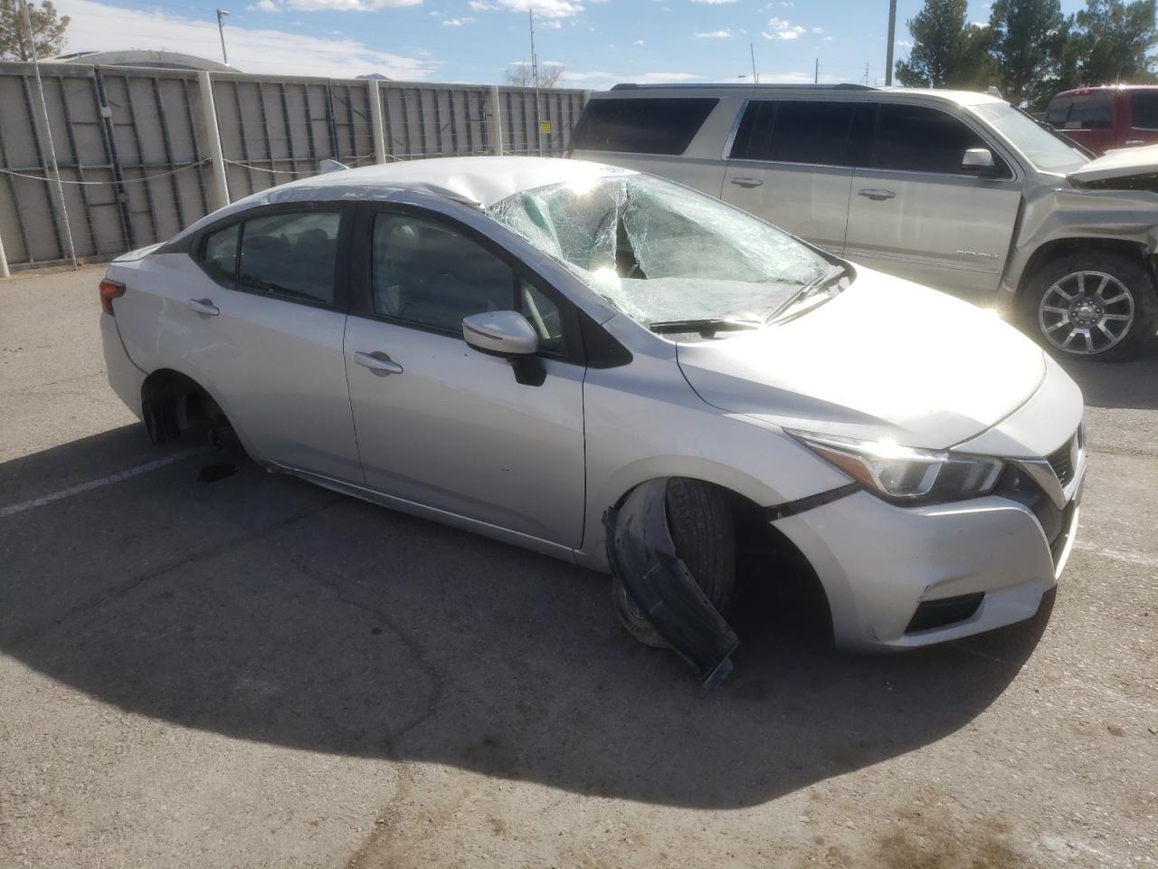 2021 NISSAN VERSA