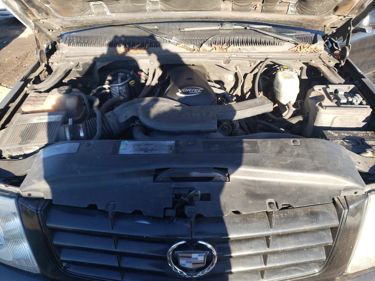 2003 CADILLAC ESCALADE