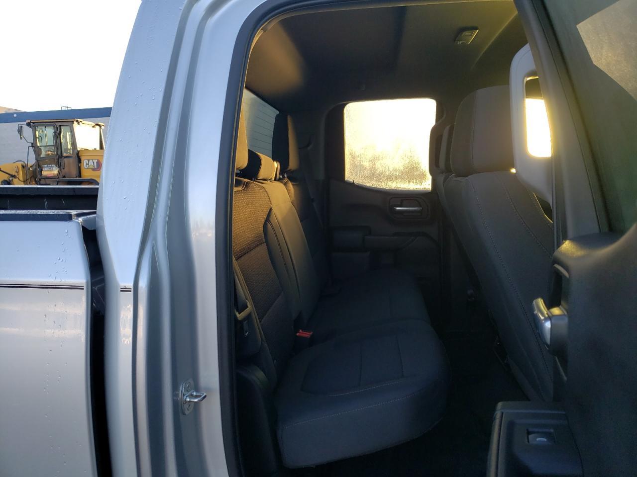 2021 CHEVROLET Silverado