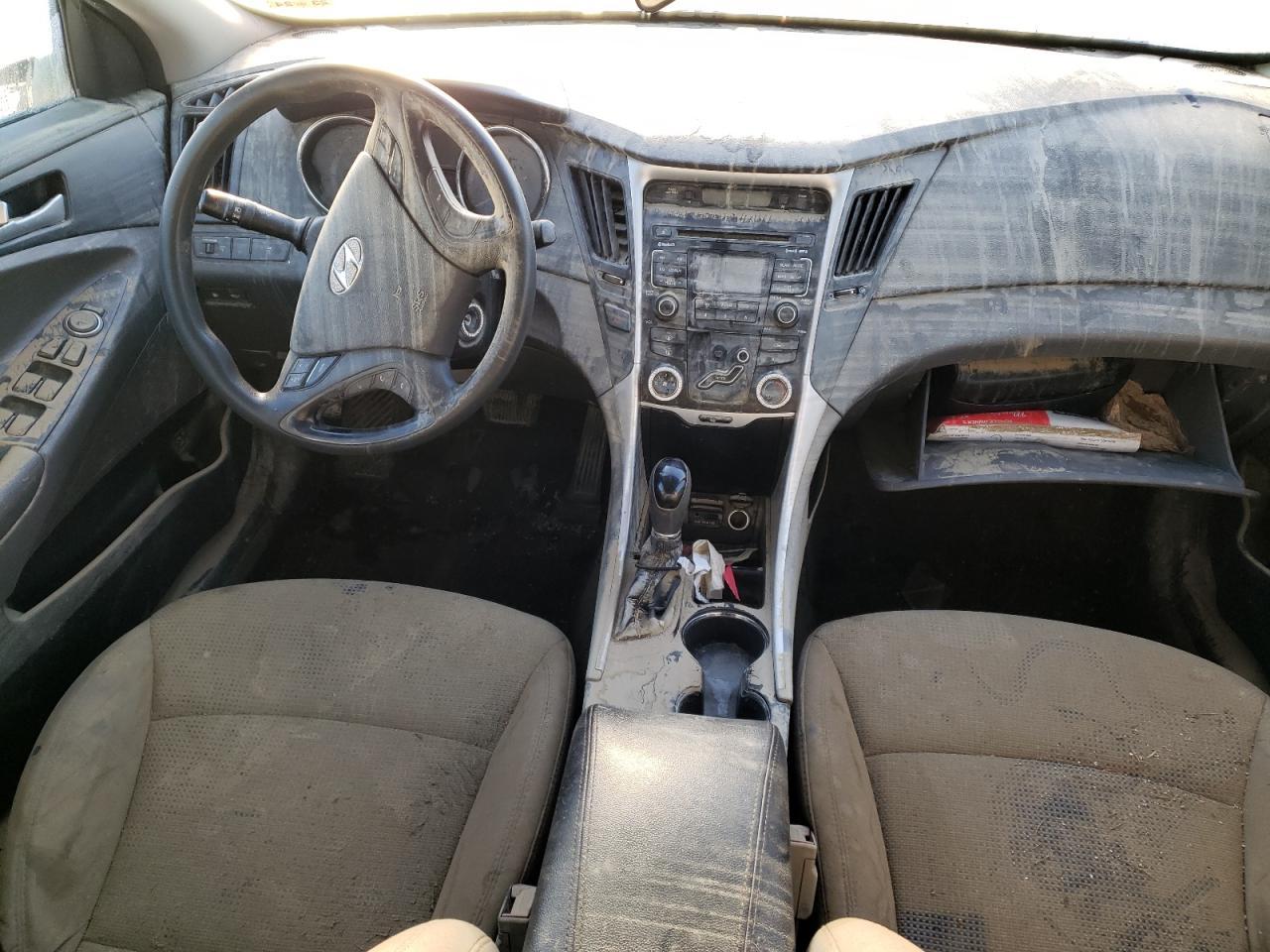2011 HYUNDAI SONATA