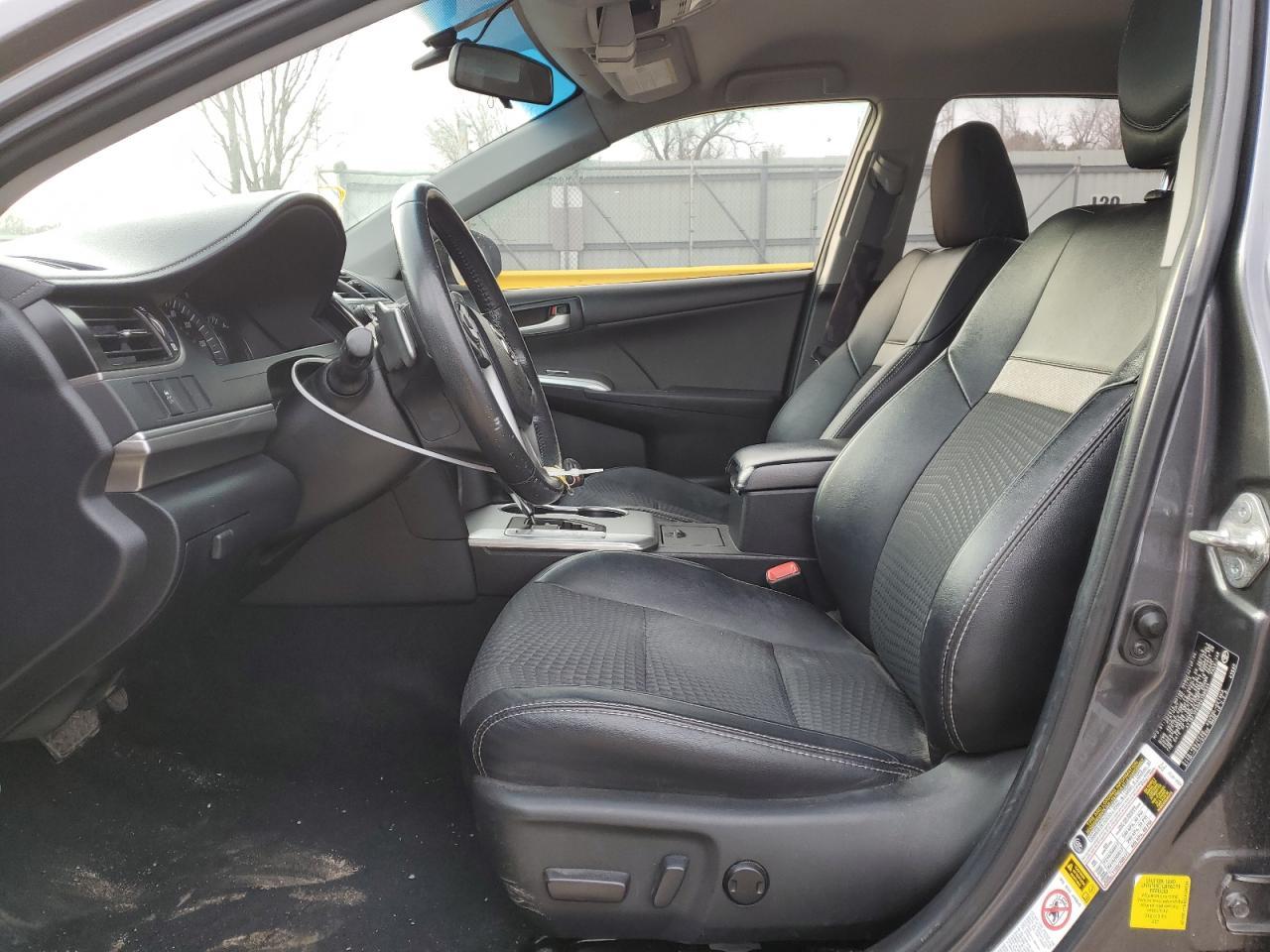 2012 TOYOTA CAMRY