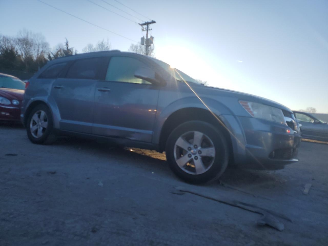 2010 DODGE JOURNEY