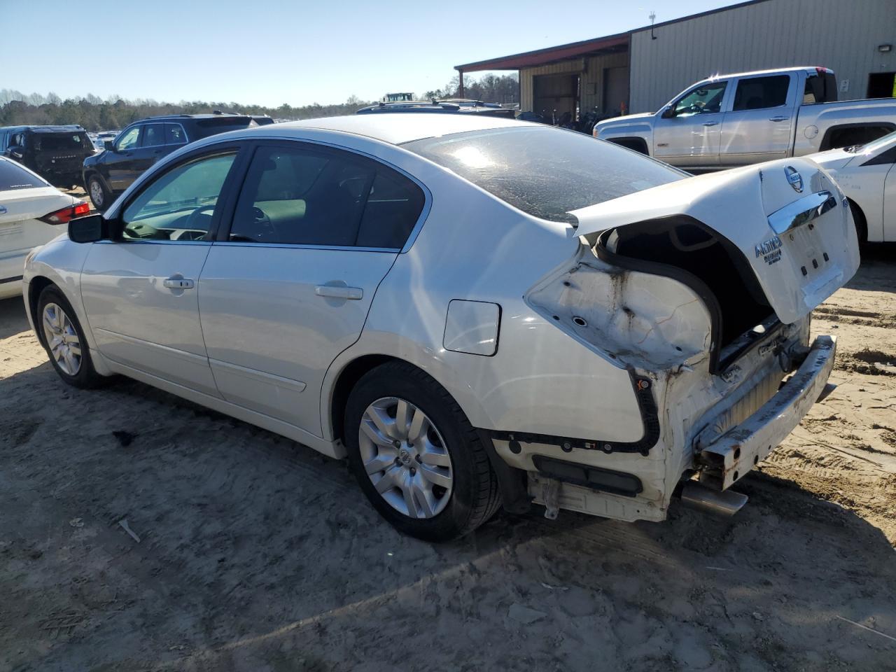 2010 NISSAN ALTIMA