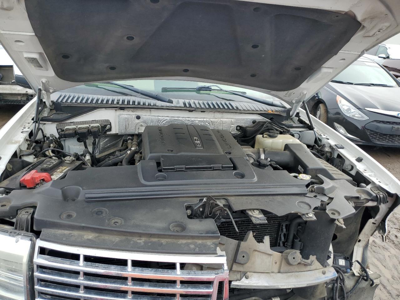 2012 LINCOLN Navigator
