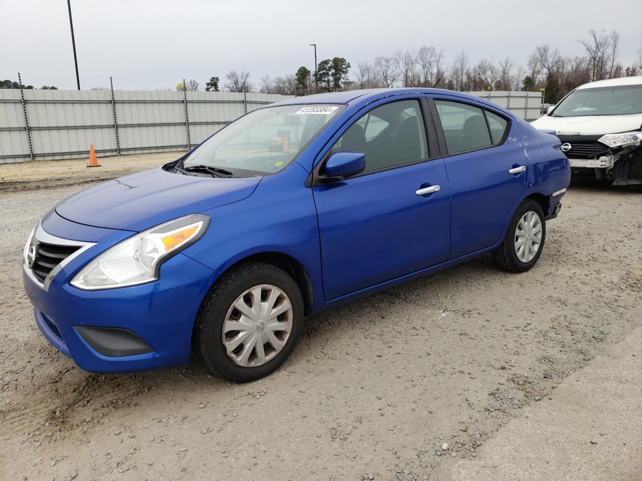 2017 NISSAN VERSA