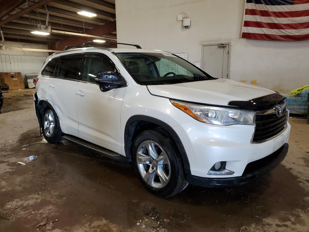2015 TOYOTA HIGHLANDER