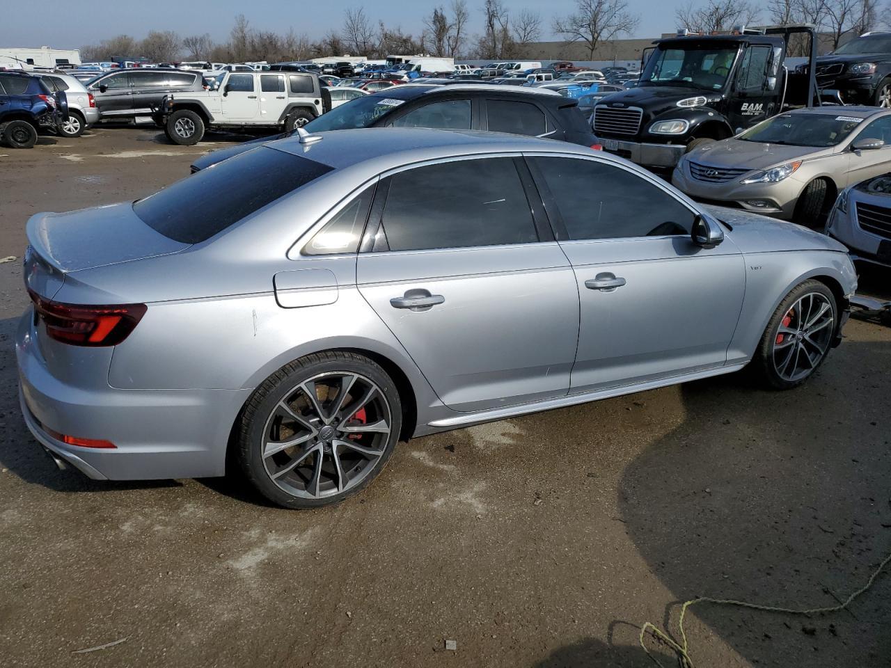2018 AUDI S4