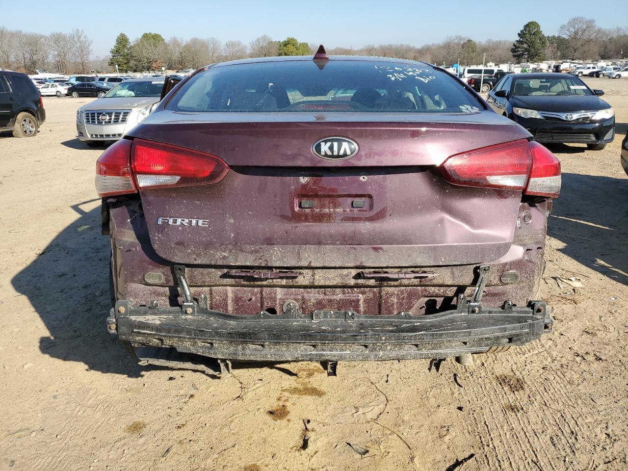 2018 KIA FORTE