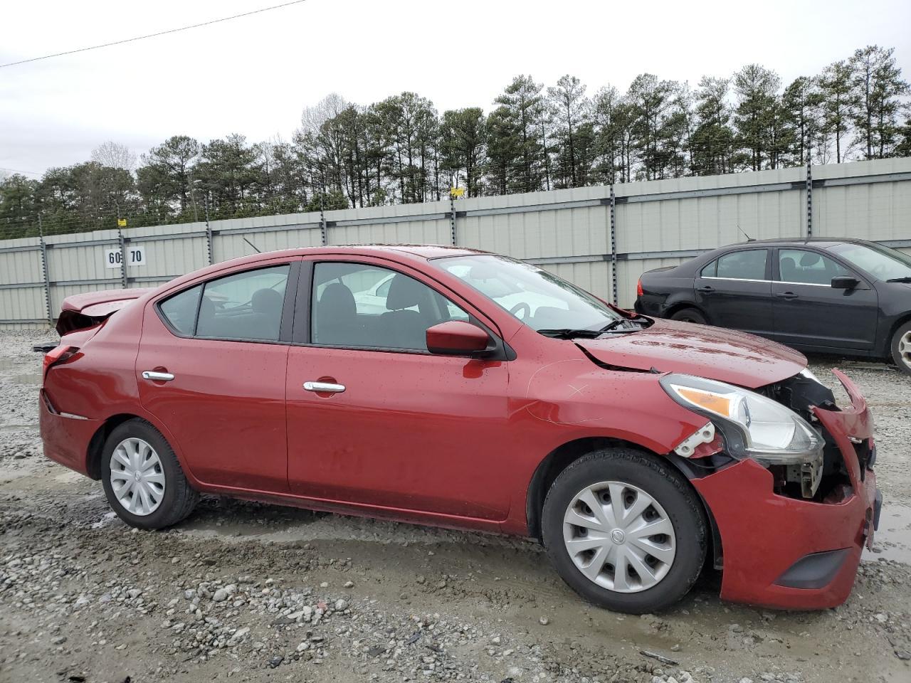 2019 NISSAN VERSA