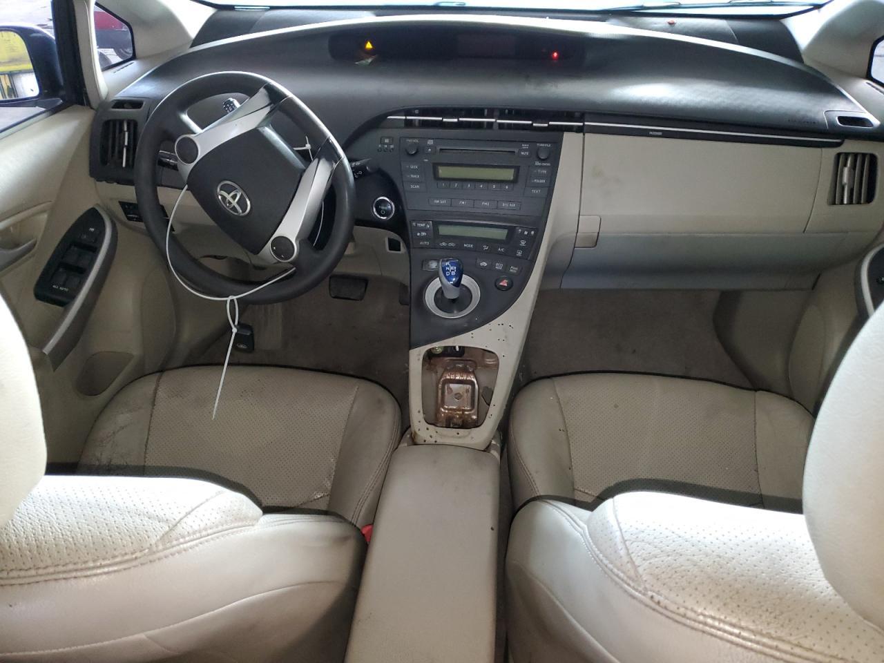 2010 TOYOTA PRIUS