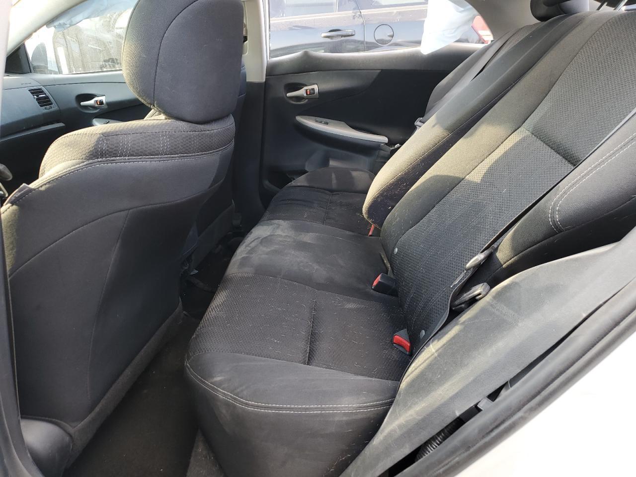 2012 TOYOTA COROLLA
