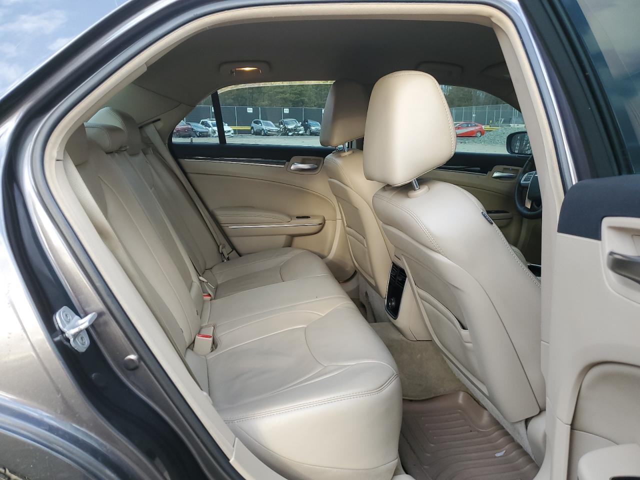 2013 CHRYSLER 300