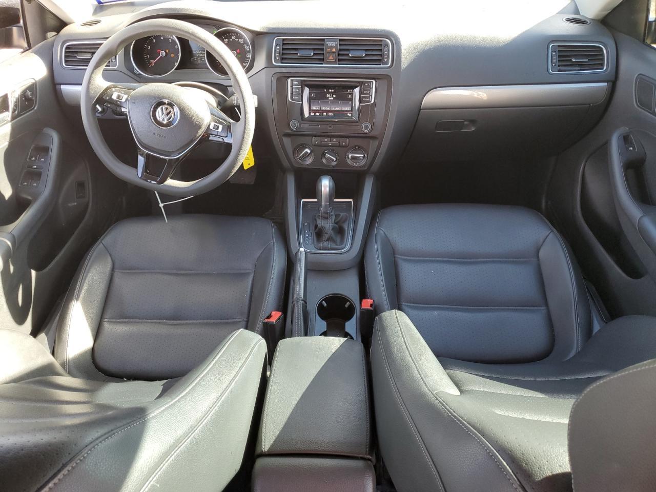 2018 VOLKSWAGEN JETTA
