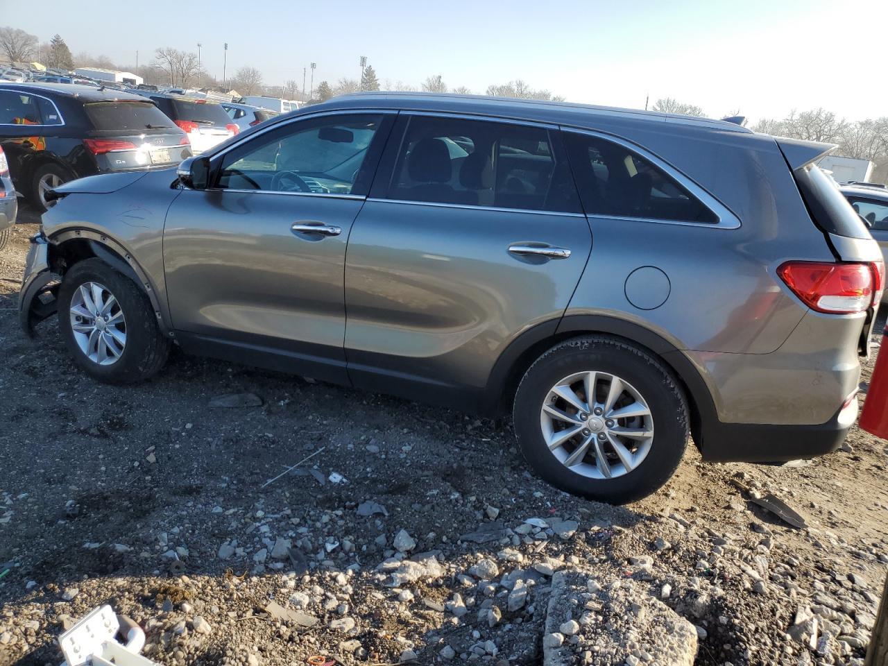 2016 KIA SORENTO
