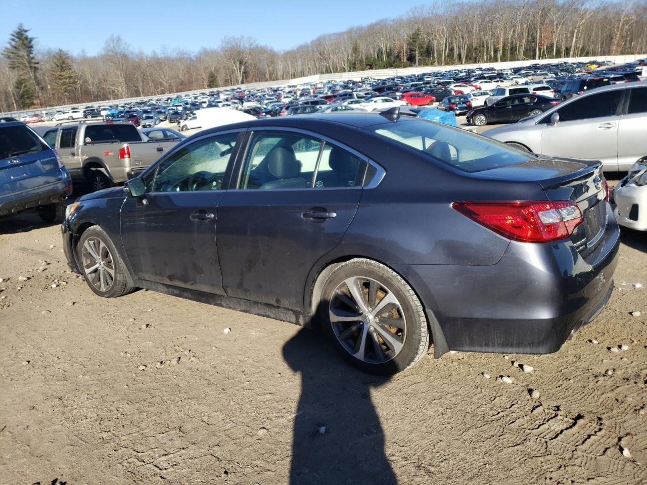 2016 SUBARU Legacy
