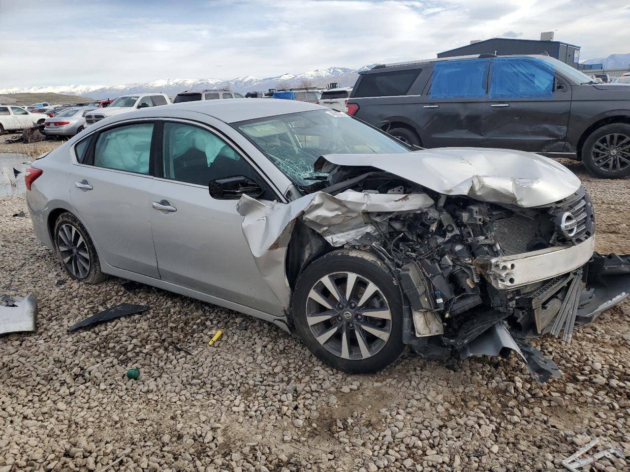 2017 NISSAN ALTIMA